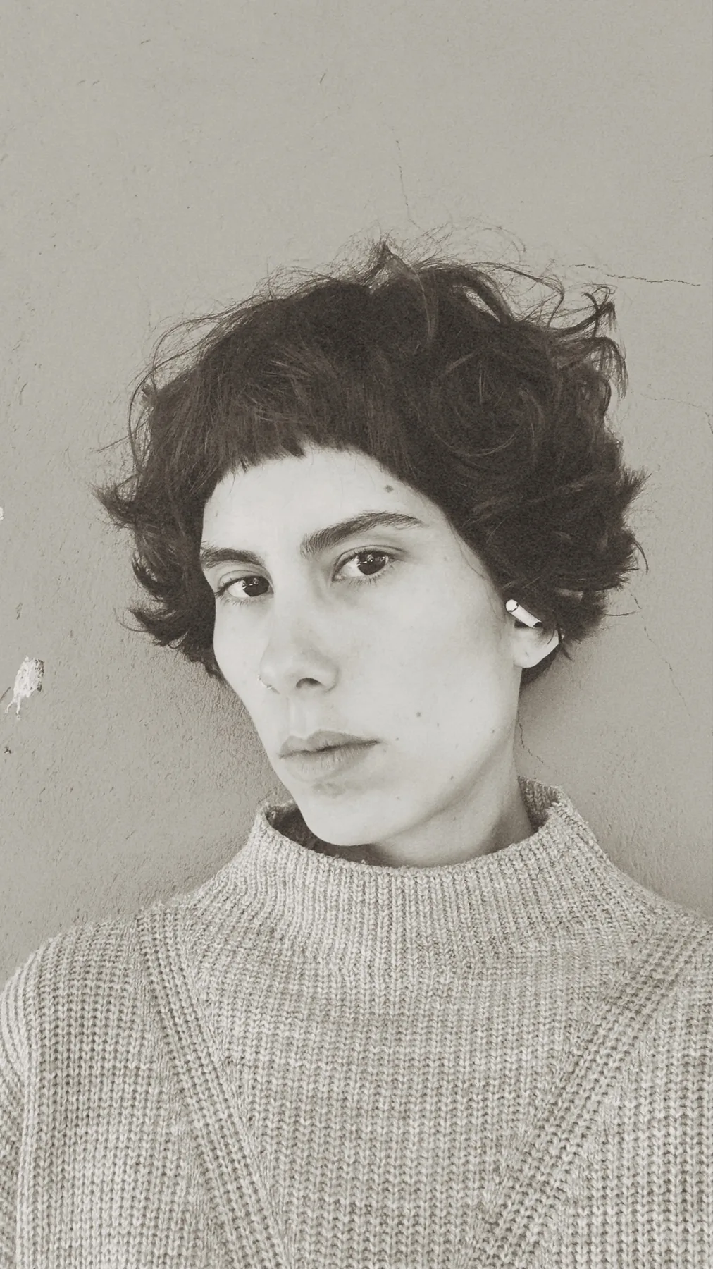 Retrato em preto e branco de Flora Cobelo
